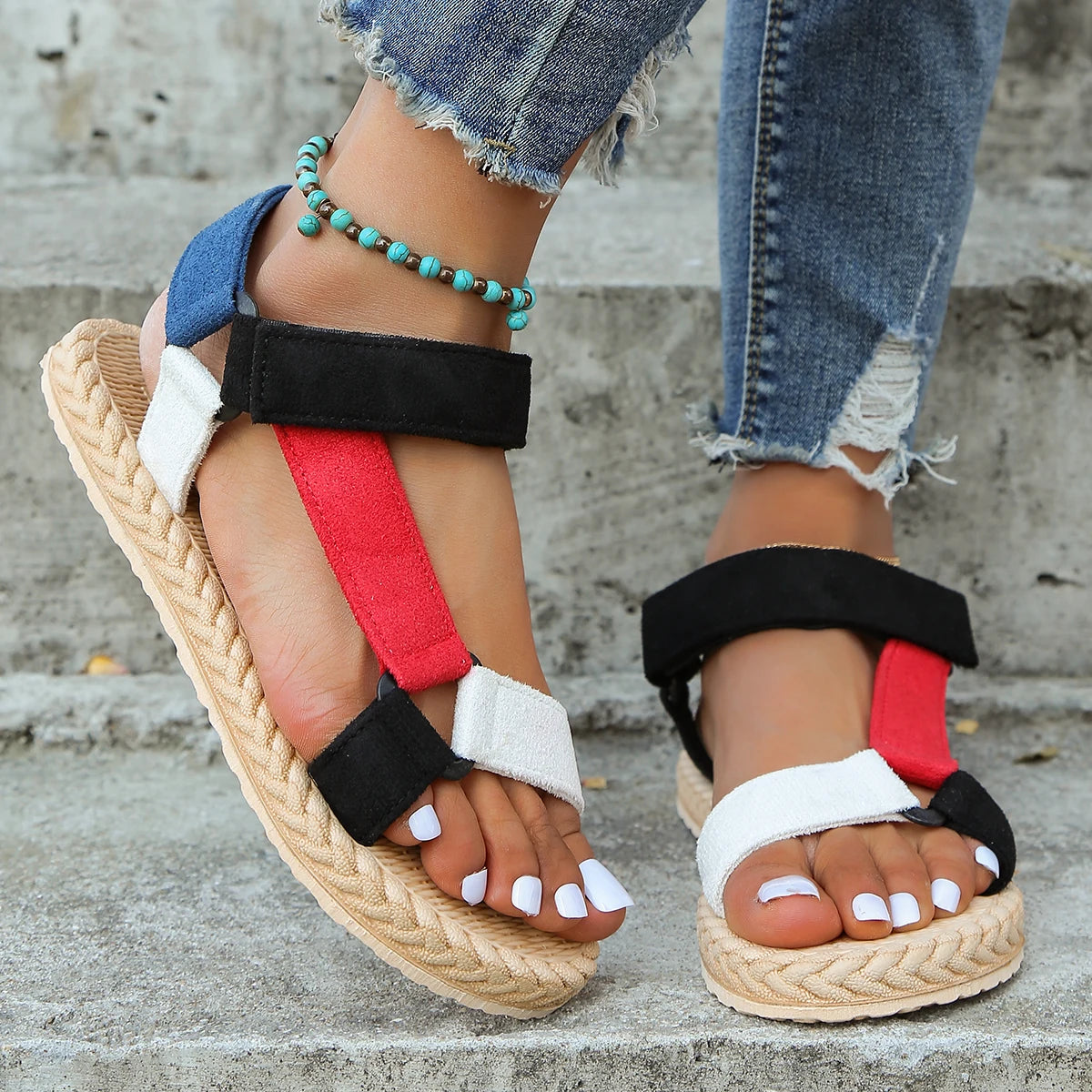 Stylish Resistant Color Band Sandals