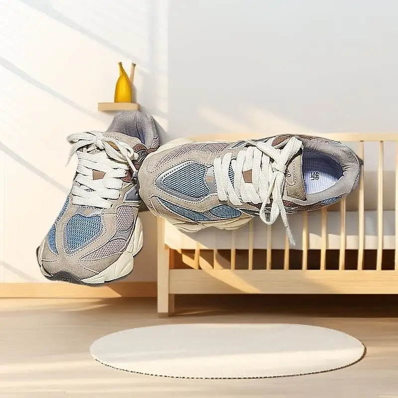 Summer Couple Low Cut Breathable Casual Board Shoes Fashion Lightweight Running and Sports Shoes